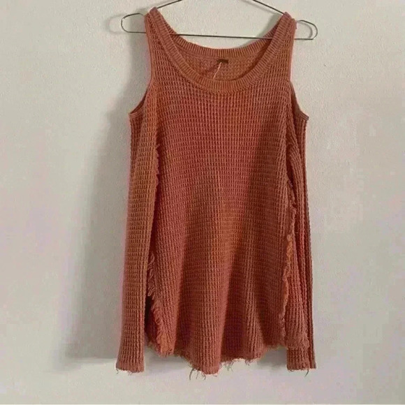 Free People Sunrise Cold Shoulder Sweater sz xs - Picture 3 of 9
